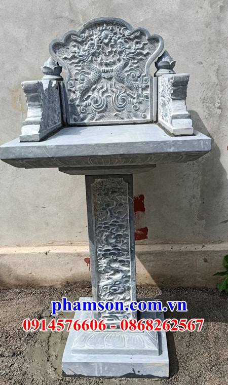 Bàn thờ thiên ngoài trời bằng đá chạm khắc hoa văn tinh xảo đẹp tại Sài Gòn