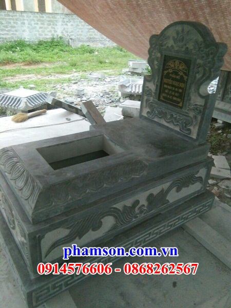 09 Mẫu mồ mả bằng đá xanh rêu cất để tro hài cốt hỏa táng tại Hòa Bình