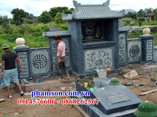 20 Thi công lắp đặt mộ bằng đá xanh rêu tại Phú Thọ