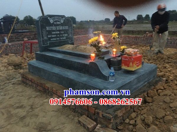 56 Hình ảnh mộ bằng đá xanh rêu thi công lắp đặt đẹp tại Hưng Yên