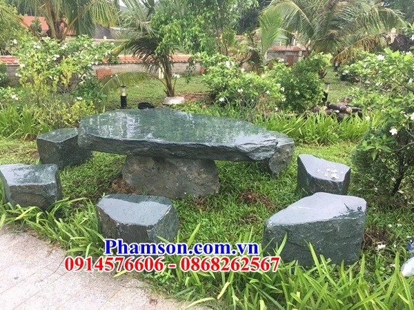 Bán báo giá bàn ghế đặt khuôn viên sân vườn tiểu cảnh bằng đá xanh rêu đẹp