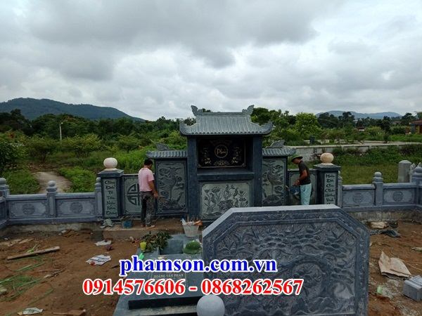 Mẫu khu lăng mộ bằng đá xanh rêu tự nhiên nguyên khối tại Bắc Giang