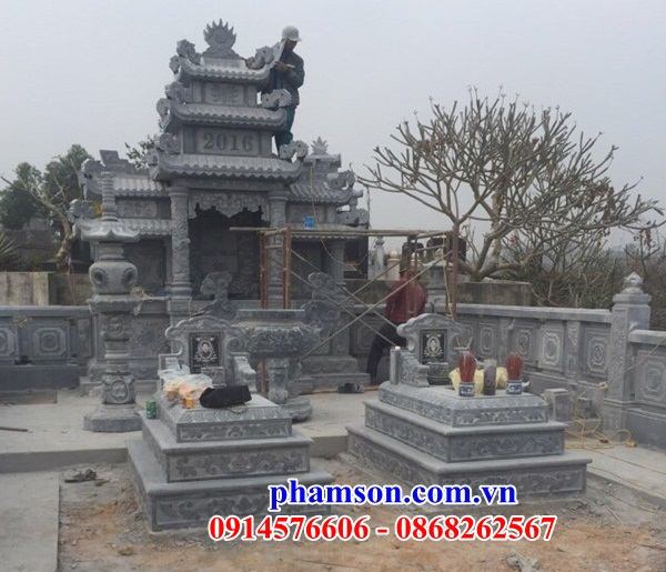 Mẫu mộ tam cấp không mái bằng đá khối tự nhiên đẹp bán chạy nhất