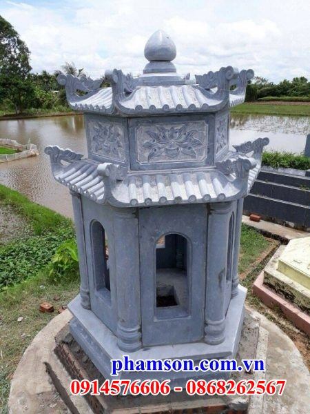 Mẫu mộ tháp bằng đá xanh Thanh Hóa chạm khắc hoa văn tinh xảo
