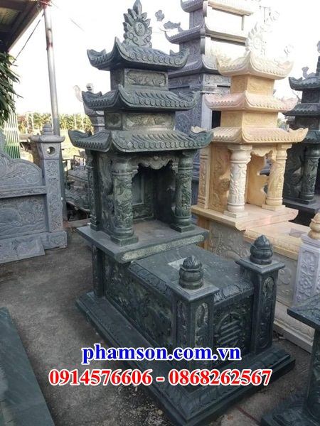 Phần mộ ông bà tổ tiên bằng đá xanh rêu chạm khắc hoa văn tinh xảo đẹp tại Yên Bái