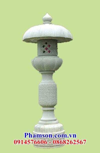 Thiết kế cột đèn sân vườn tiểu cảnh bằng đá tự nhiên nguyên khối đẹp