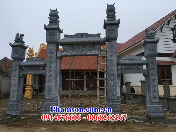 01 Mẫu cổng đá tự nhiên nguyên khối tam quan tứ trụ nhà thờ họ từ đường đình đền chùa đẹp bán tại Bà Rịa Vũng Tàu