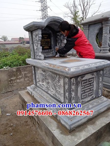 03 Mẫu mộ đá xanh đơn giản không mái hiện đại tam cấp nguyên liền khối đẹp bán Quảng Ninh