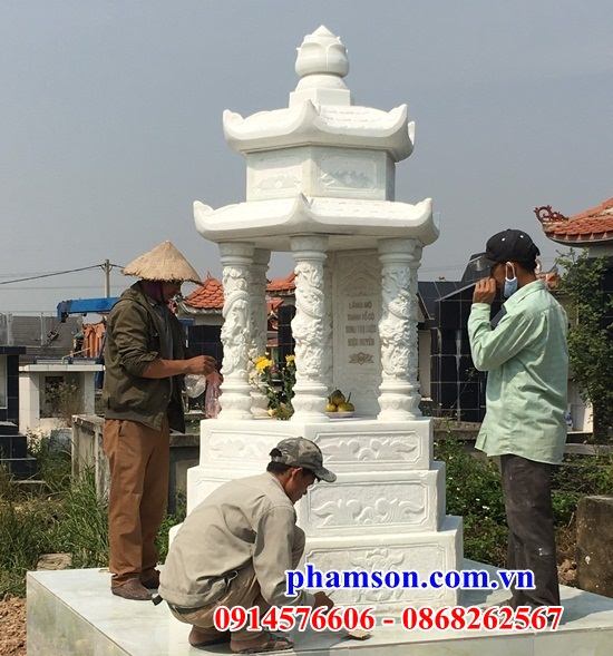 07 Mộ mồ mả đá trắng tự nhiên hình lục lăng ông bà bố mẹ ba má đẹp bán tại Quảng Trị