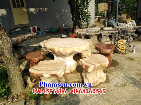 08 Bộ bàn ghế bằng đá tự nhiên sân vườn biệt thự tiểu cảnh đẹp bán tại Quảng Ninh
