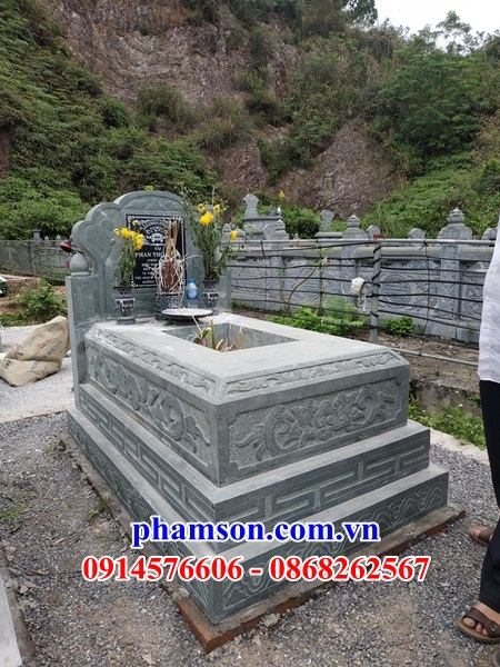 08 Mộ mồ mả liền nguyên khối đá xanh rêu hiện đại đẹp bán tại Tuyên Quang
