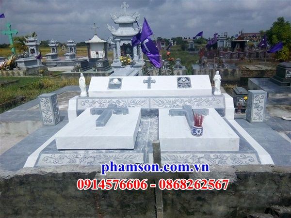 19 Mộ đá trắng nghĩa trang khu lăng mồ mả cất giữ để hũ tro hài cốt gia đình dòng họ ông bà bố mẹ ba má công giáo đạo thiên chúa đẹp bán tại Gia Lai