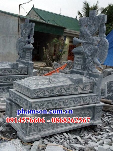 43 Mộ đá xanh nghĩa trang khu lăng mồ mả cất giữ để hũ lọ tro hài cốt gia đình dòng họ ông bà bố mẹ công giáo đạo thiên chúa đẹp bán tại Tuyên Quang