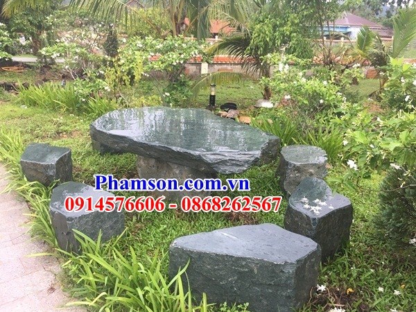 Hình ảnh bàn ghế sân vườn ngồi hóng mát bằng đá thiết kế cơ bản đẹp
