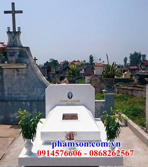 Kích thước 04 mộ mồ mả đá trắng tự nhiên công giáo đạo thiên chúa đẹp bán tại Hòa Bình