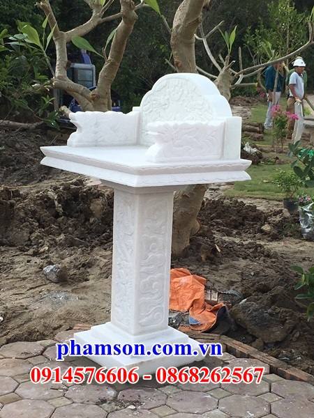 Làm 17 cây hương đá trắng hiện đại thờ ngoài trời đẹp bán tại Hà Giang