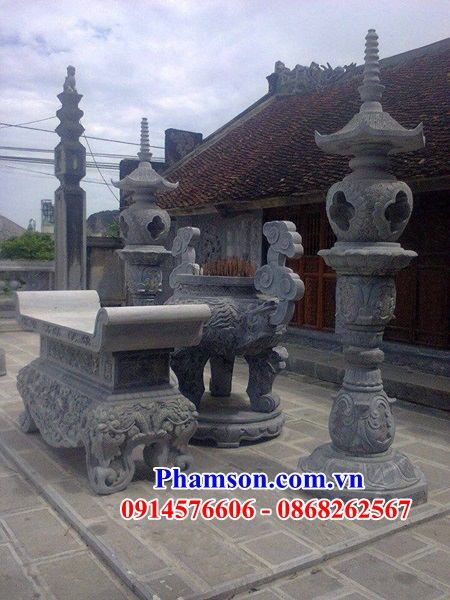Mẫu bàn lễ sân đình đền chùa miếu bằng đá chạm khắc hoa văn tinh xảo