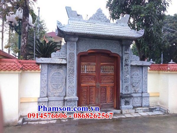 02 Cổng nhà thờ bằng đá tự nhiên nguyên khối hoa văn sắc xảo tại Bắc Giang
