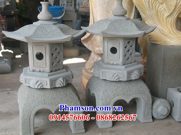 55 cột đèn lăng mộ bằng đá khối tự nhiên tại bến tre