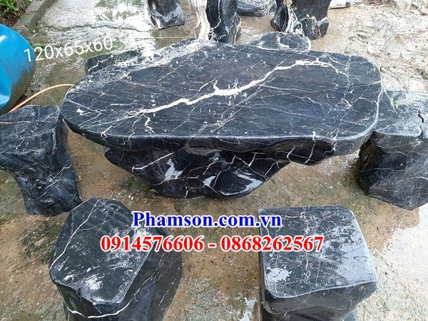 Mẫu bộ bàn ghế sân vườn khu biệt thự bằng đá nguyên khối Ninh Bình tại Đắk Nông