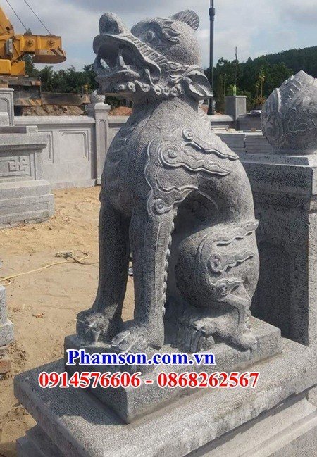 Điêu khắc 07 nghê phong thủy canh cổng khu lăng mộ dòng họ bằng đá đẹp nhất Hà Nam