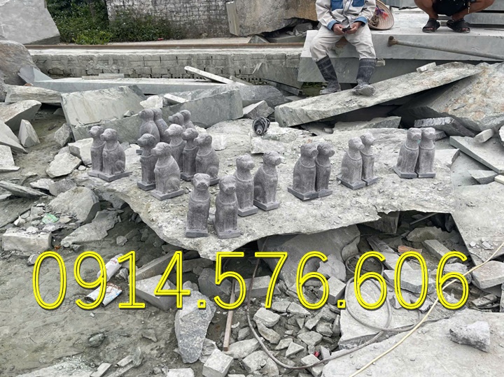 Tượng Chó Đá Nguyên Khối Đẹp Giá Rẻ, Xưởng Sản Xuất Mẫu Chó Đá Phong Thủy, Kích Thước Chó Đá Cổ Thời Lý, Chó Đá Xanh Xám Đặt Trước Nhà, Chó Trấn Trạch Bằng Đá Tự Nhiên Đẹp, Điêu Khắc Mẫu Chó Đá Hiện Đại Trước Nhà Gỗ
