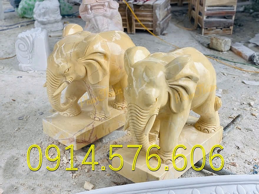 Mẫu voi đá phong thủy đẹp nhất hiện nay, Tượng voi đá tự nhiên nguyên khối đặt trong đình chùa, báo giá cặp voi chầu đá xanh trong sân đình, thiết kế Voi đá đặt trước cổng nhà từ đường, sản xuất mẫu voi bằng đá xanh cẩm thạch theo yêu cầu