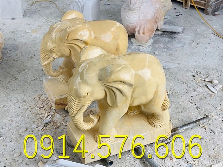 Mẫu voi đá phong thủy đẹp nhất hiện nay, Tượng voi đá tự nhiên nguyên khối đặt trong đình chùa, báo giá cặp voi chầu đá xanh trong sân đình, thiết kế Voi đá đặt trước cổng nhà từ đường, sản xuất mẫu voi bằng đá xanh cẩm thạch theo yêu cầu