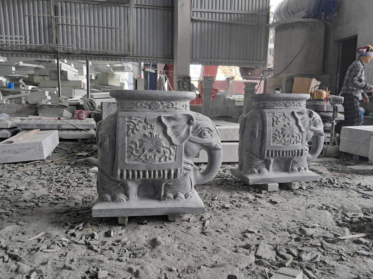 Mẫu Chân Tảng Bằng Đá Xanh, Kích Thước Chân Đá Kê Cột, Giá Bán Chân Đá Vuông Kê Cột, Đại Lý Chân Cột Đá Vàng Đẹp, Xưởng Sản Xuất Mẫu Đá Táng Kê Cột, Mẫu Đá Tự Nhiên Kê Chân Cột Hiện Đại, Chân Cột Đá Hoa Cương Tròn Trong Nhà Thờ, Chân Tảng Xi Măng Trong Từ Đường Dòng Họ, Đá Táng Kê Cột Vuông Biệt Thự, Chân Tảng Bằng Đá Tự Nhiên Nguyên Khối, Đá Kê Cột Ngoài Hiên Nhà Đẹp,