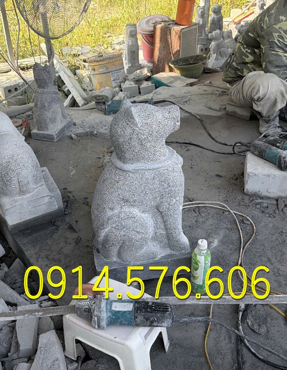 Tượng Chó Đá Nguyên Khối Đẹp Giá Rẻ, Xưởng Sản Xuất Mẫu Chó Đá Phong Thủy, Kích Thước Chó Đá Cổ Thời Lý, Chó Đá Xanh Xám Đặt Trước Nhà, Chó Trấn Trạch Bằng Đá Tự Nhiên Đẹp, Điêu Khắc Mẫu Chó Đá Hiện Đại Trước Nhà Gỗ