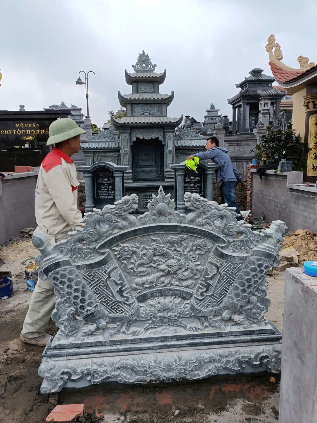 Cuốn Thư Bằng Đá Tự Nhiên Nguyên Khối, Tắc Môn Từ Đường Dòng Họ Bằng Đá Xanh, Bức Bình Phong Đá Trấn Trạch Khu Lăng Mộ, Cuốn Thư Bằng Đá Granite Trước Cổng Từ Đường,