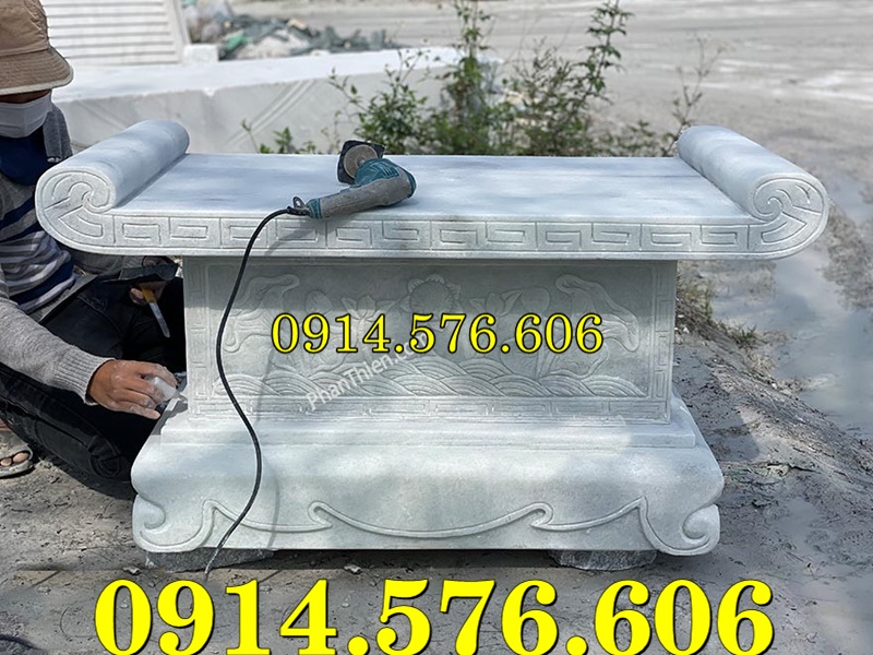 Bàn Lễ Đá Tự Nhiên Nguyên Khối Giá Rẻ, Bàn Đá Đặt Lễ Xanh Trắng Vàng Hiện Đại, Kích Thước Bàn Lễ Đá Hoa Cương Theo Phong Thủy, Giá Bán Bàn Lễ Bằng Đá Ngoài Nghĩa Trang Dòng Họ, Đại lý Cơ Sở Xưởng Sản Xuất Bàn Lễ Đá